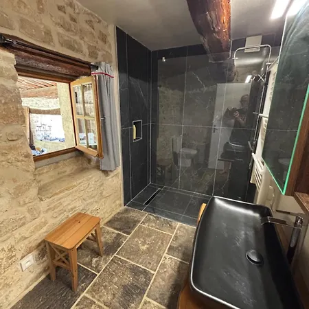 Mas Du Bouc Guest house *